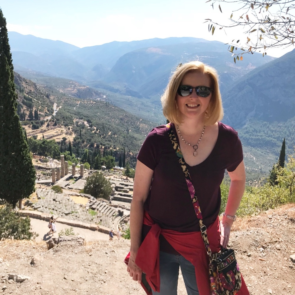 Meet your Posher, April